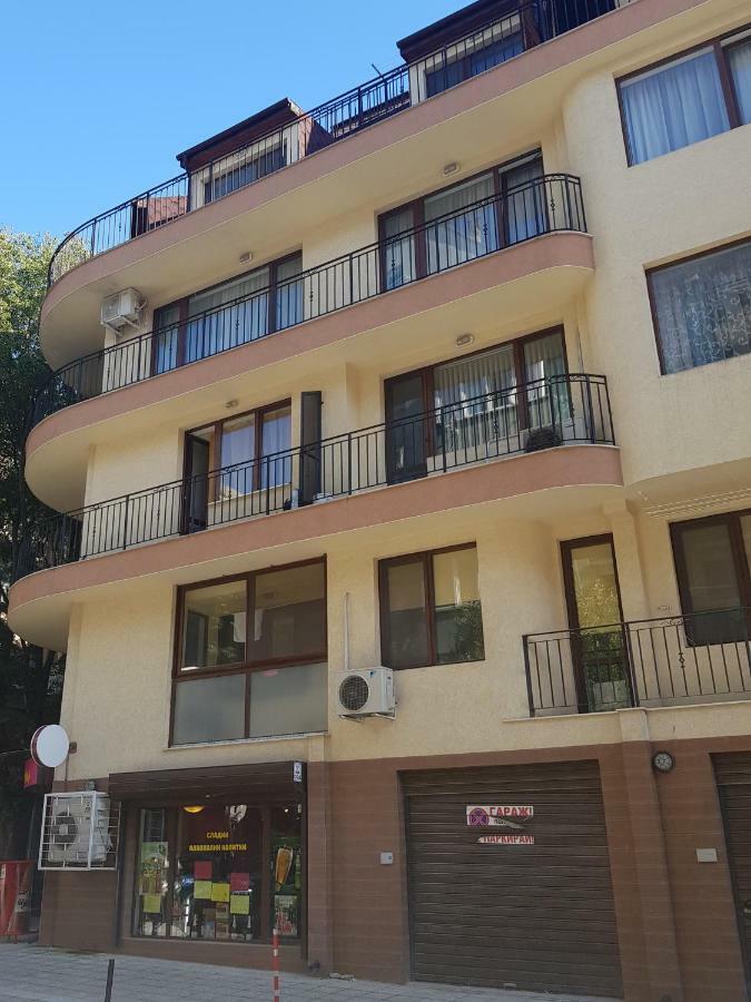 Bellatrix Apartment Varna Exterior photo