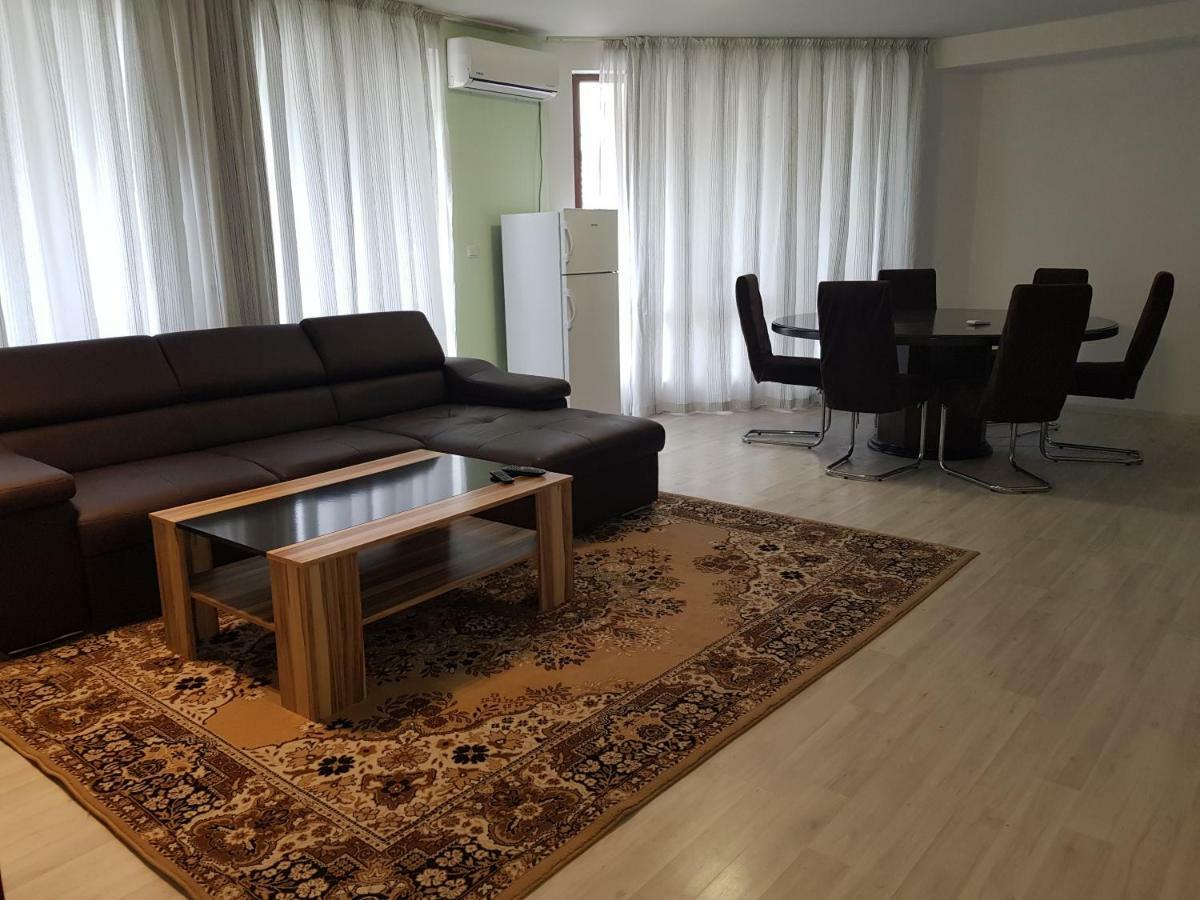 Bellatrix Apartment Varna Exterior photo